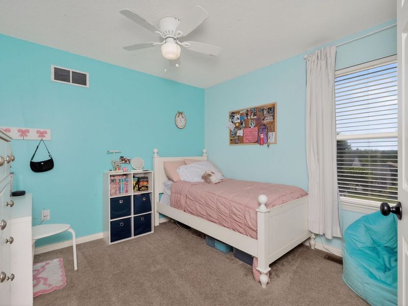 1652 Hogan Lane, Florence, KY 41042 Photo 14