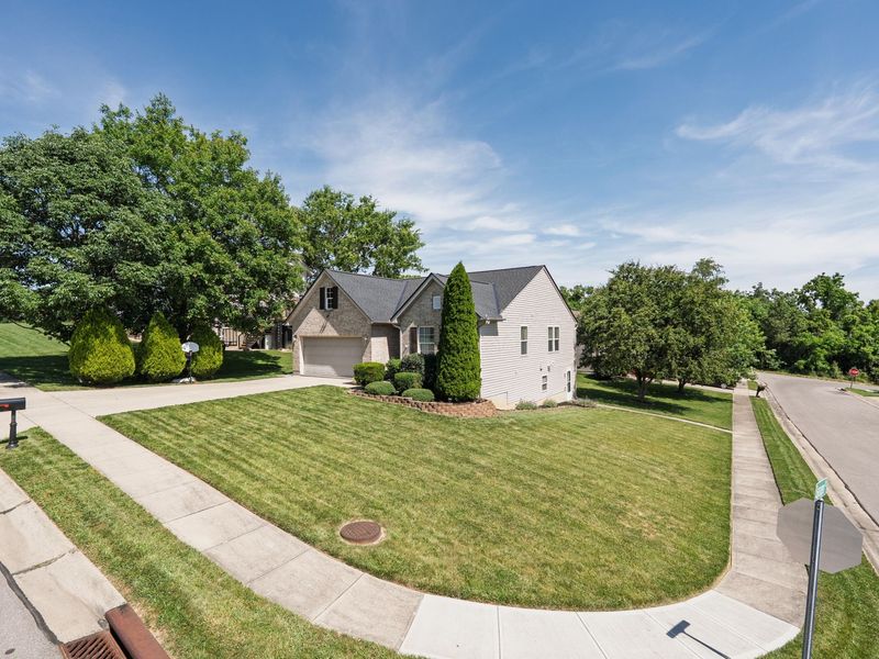 1652 Hogan Lane, Florence, KY 41042 Photo 2