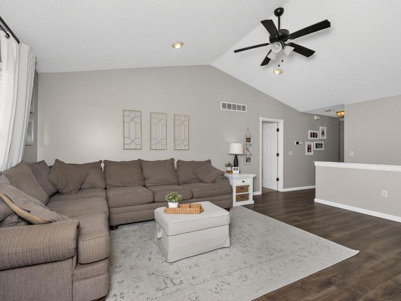 1652 Hogan Lane, Florence, KY 41042 Photo 5