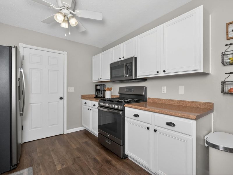 1652 Hogan Lane, Florence, KY 41042 Photo 7