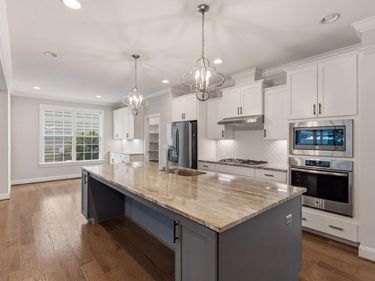 7421 Stonehenge Farm Lane, Raleigh, NC 27613