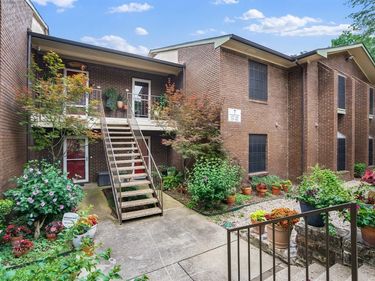 2505 Wedglea Drive, Unit 140, Dallas, TX 75211