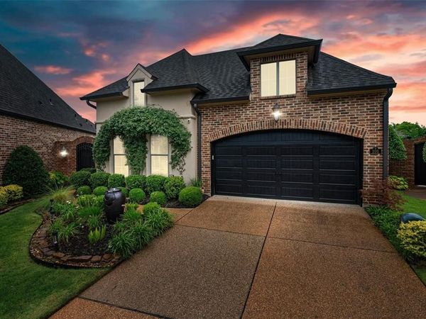 101 Andrew Place , Bossier City, LA 71111