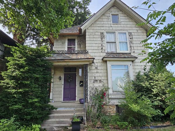 1630 E State Street, ROCKFORD, IL 61107