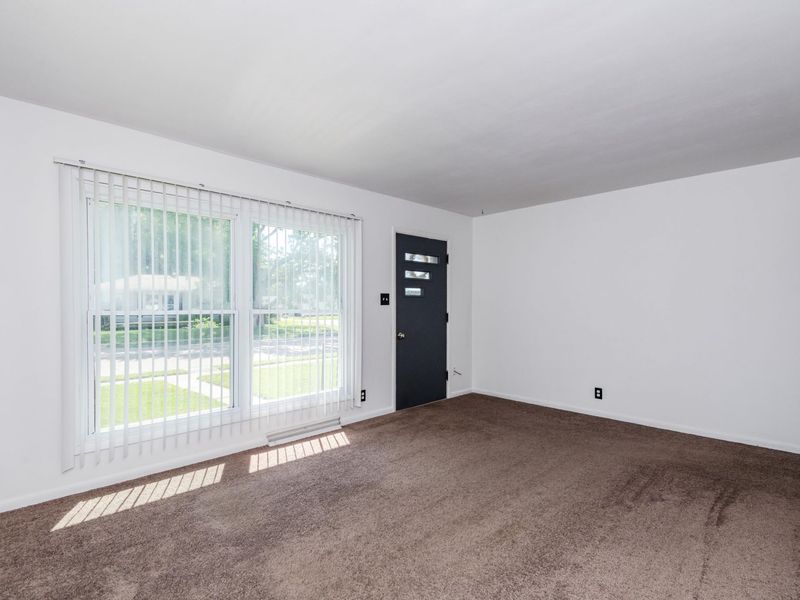 810 Meadow Lane, Troy, OH 45373 Photo 5