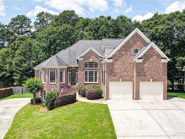 3069 Blue Creek Path, Loganville, GA 30052