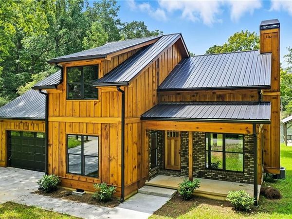 579 Twin Mountain Lake Circle , Talking Rock, GA 30175