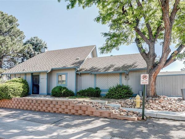 2490 S Worchester Court , Unit A, Aurora, CO 80014