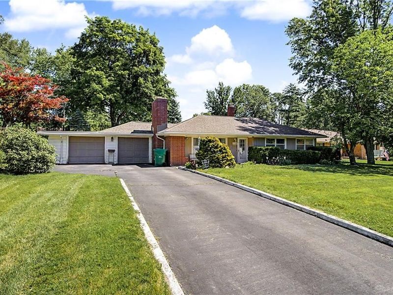 4114 Middlebrook Drive, Beavercreek, OH 45440 Photo 2