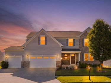 1120 Senna Street, Tipp City, OH 45371