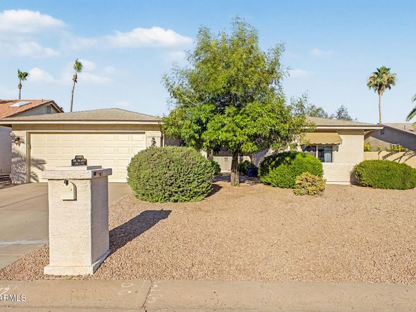 26609 S TRURO Drive, Sun Lakes, AZ 85248