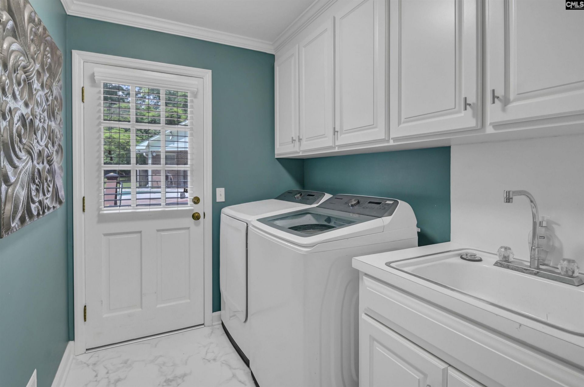 2203 Cornwallis Avenue  Photo 22