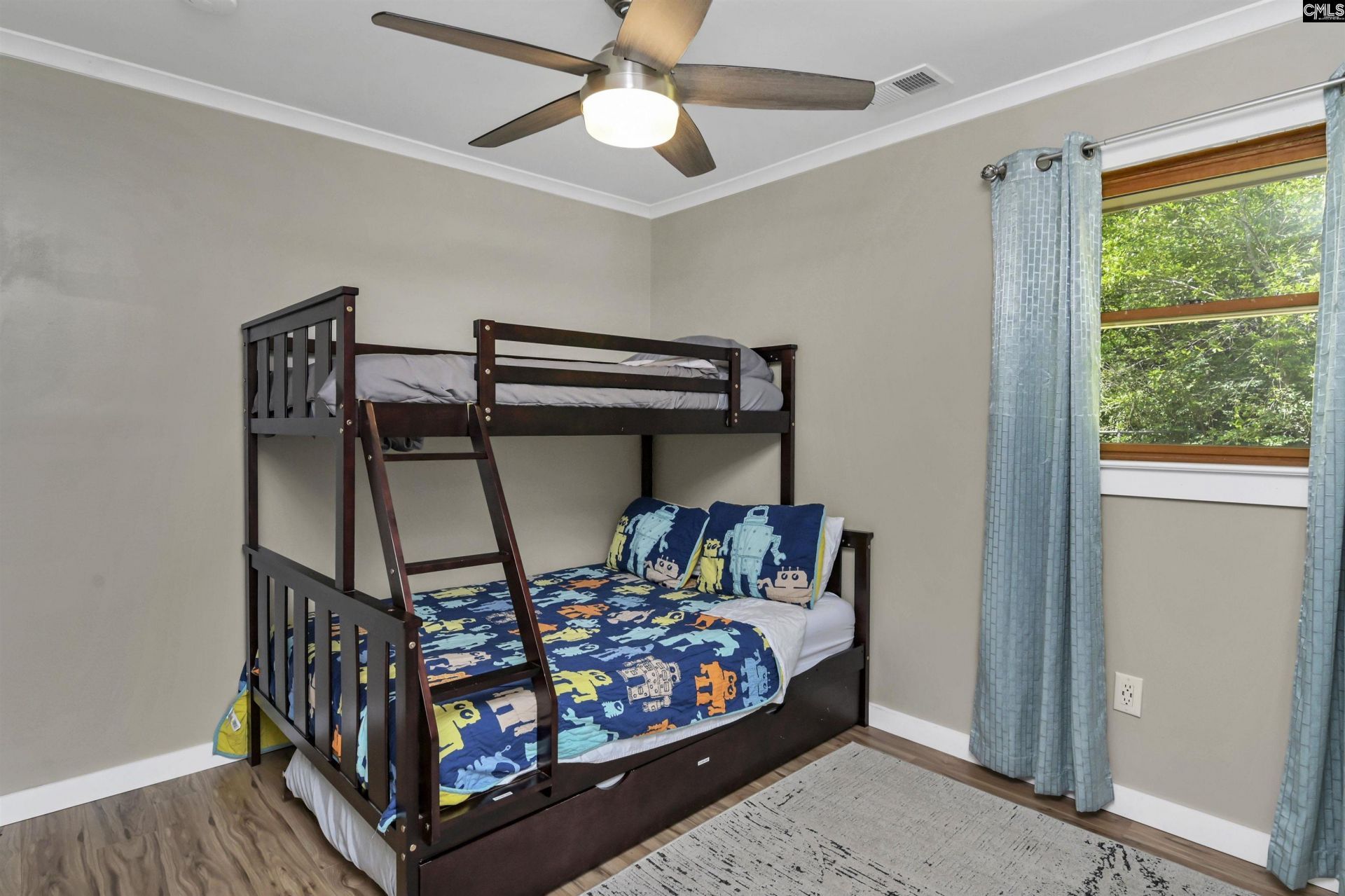 2203 Cornwallis Avenue  Photo 30