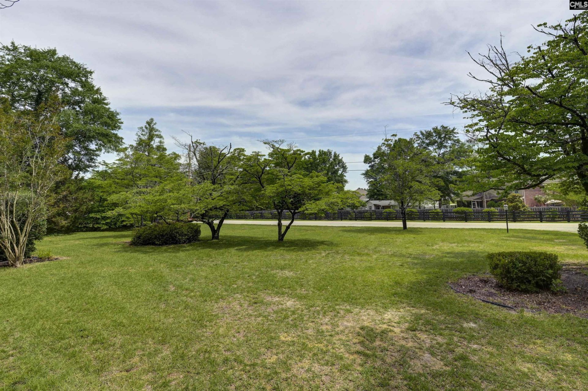 2203 Cornwallis Avenue  Photo 35