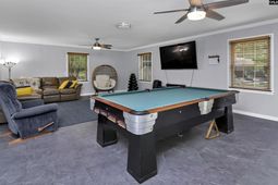 2203 Cornwallis Avenue  photo 4