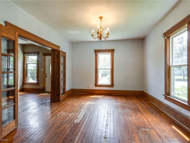 567 Crosby Street, Akron, OH 44302 Photo 10