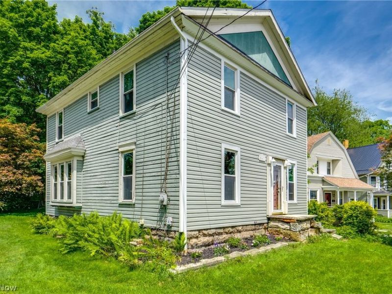 567 Crosby Street, Akron, OH 44302 Photo 3