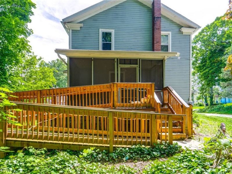 567 Crosby Street, Akron, OH 44302 Photo 4