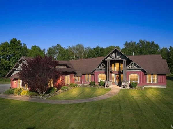 285 County Route 57a , Phoenix, NY 13135