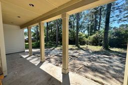 122 Bramwell Drive photo 4