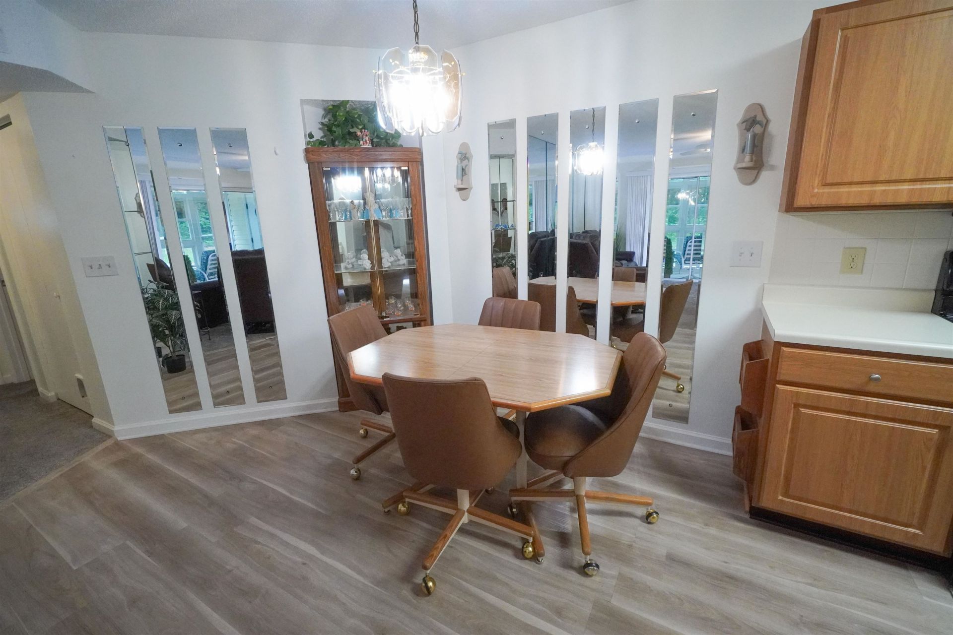 8861 Barkwood Dr.  Photo 10