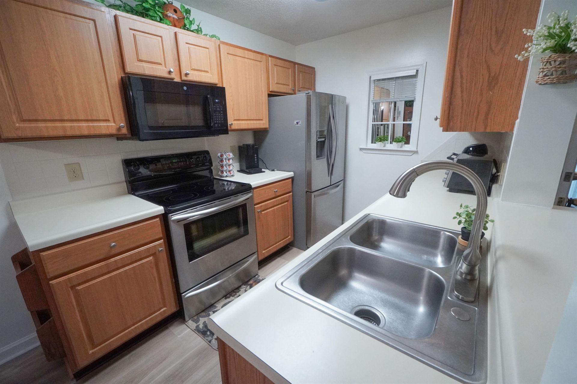 8861 Barkwood Dr.  Photo 12