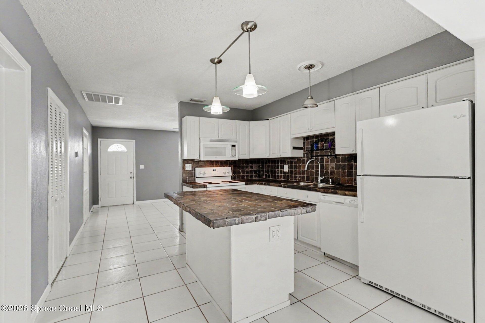 610 Japonica Drive, Melbourne, FL 32901 Photo