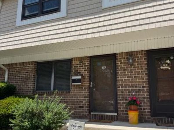 710 SILVER COURT , HAMILTON, NJ 08690