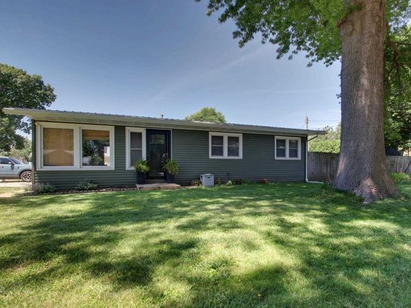 3531 S Holford Drive, Quincy, IL 62301