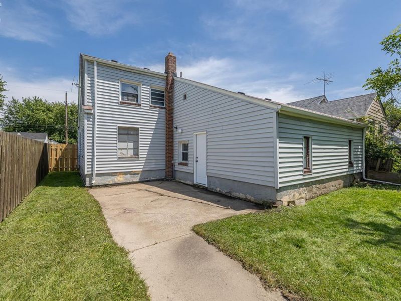 1926 Nichols Avenue, Lorain, OH 44053 Photo 26