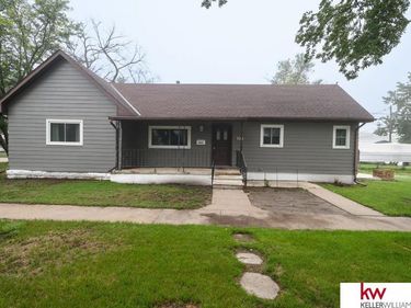 104 E 7th Street, Superior, NE 68978