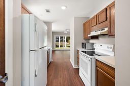 854 Catalpa photo 4