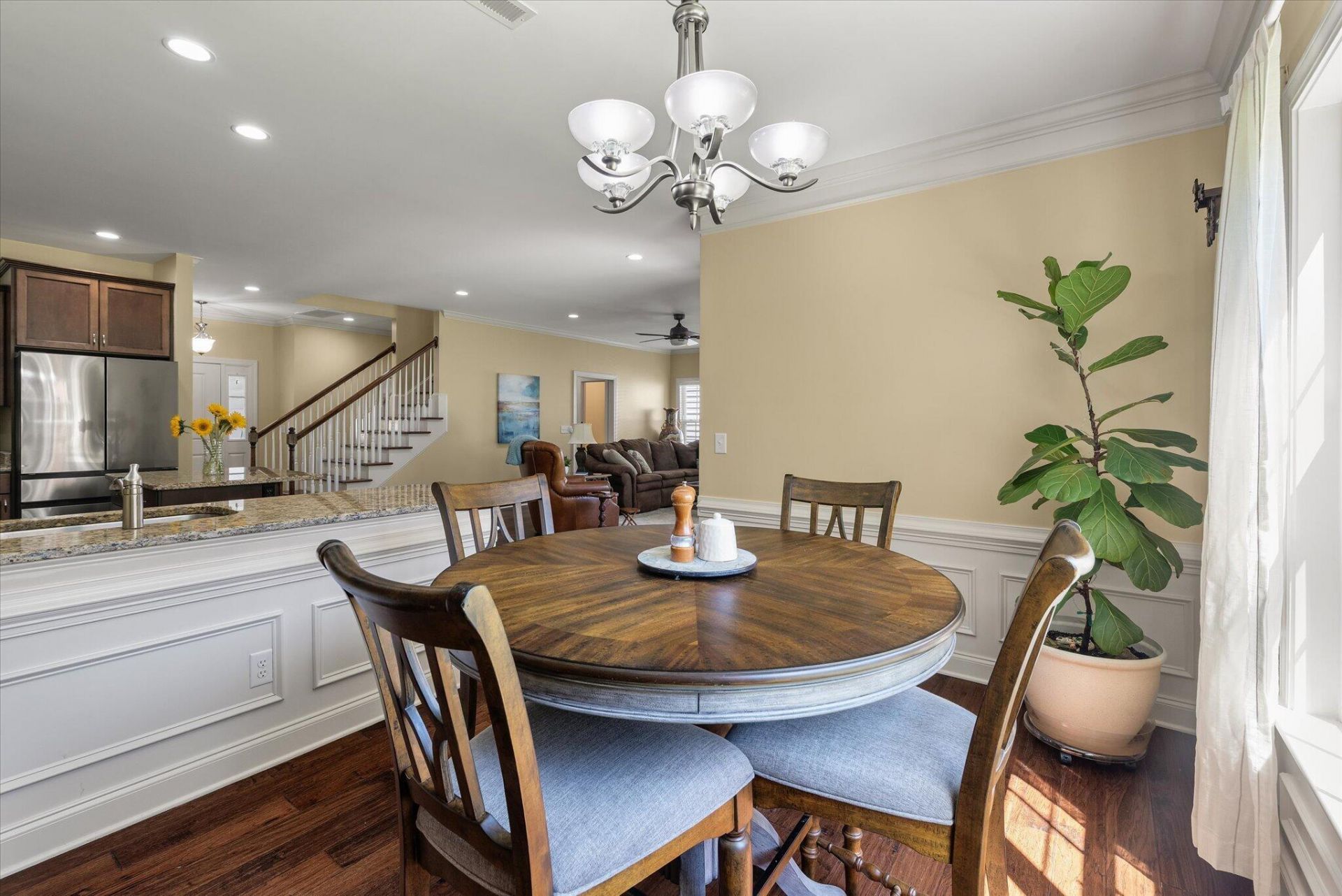 1904 Chestnut Oak Lane Photo 20