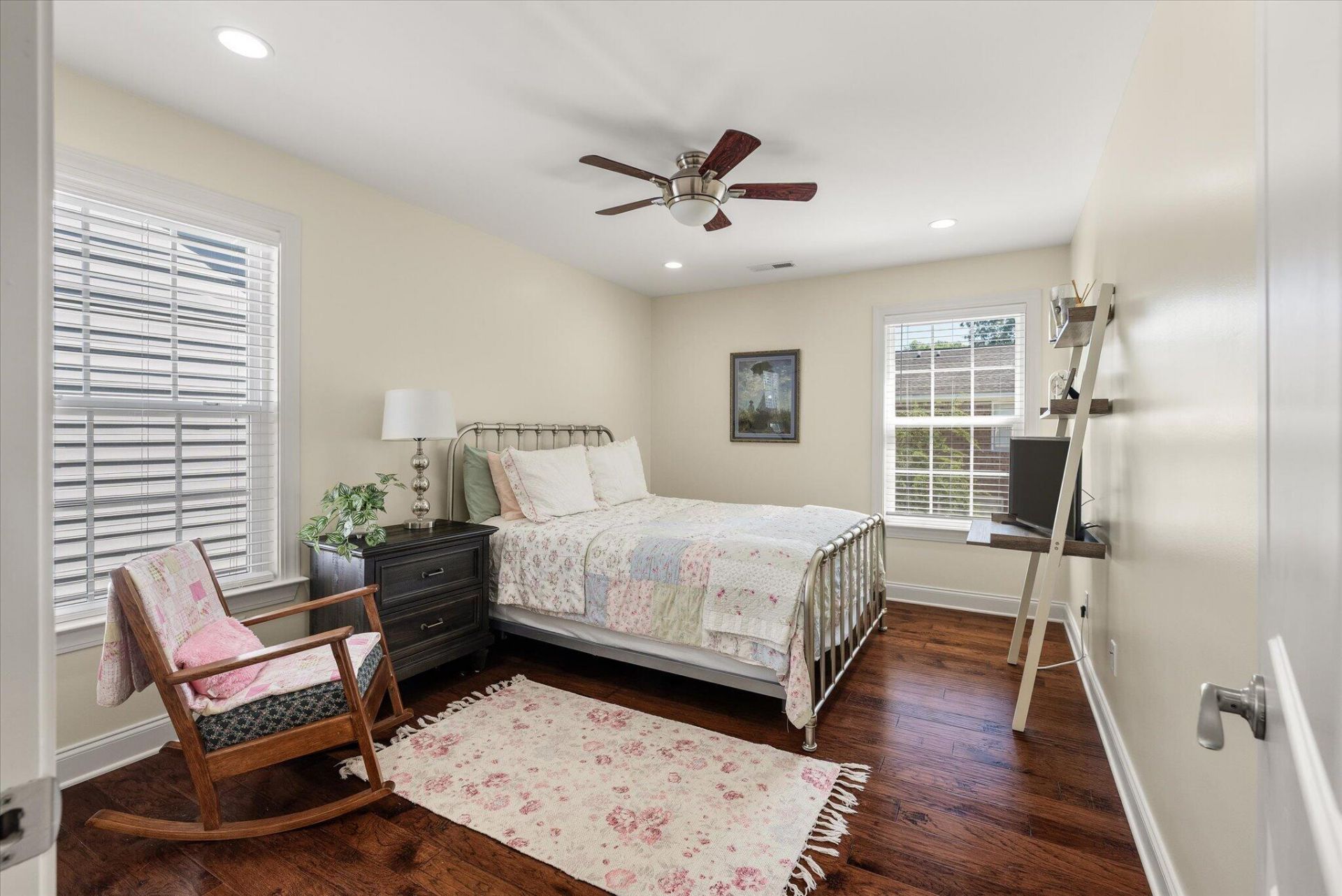 1904 Chestnut Oak Lane Photo 28