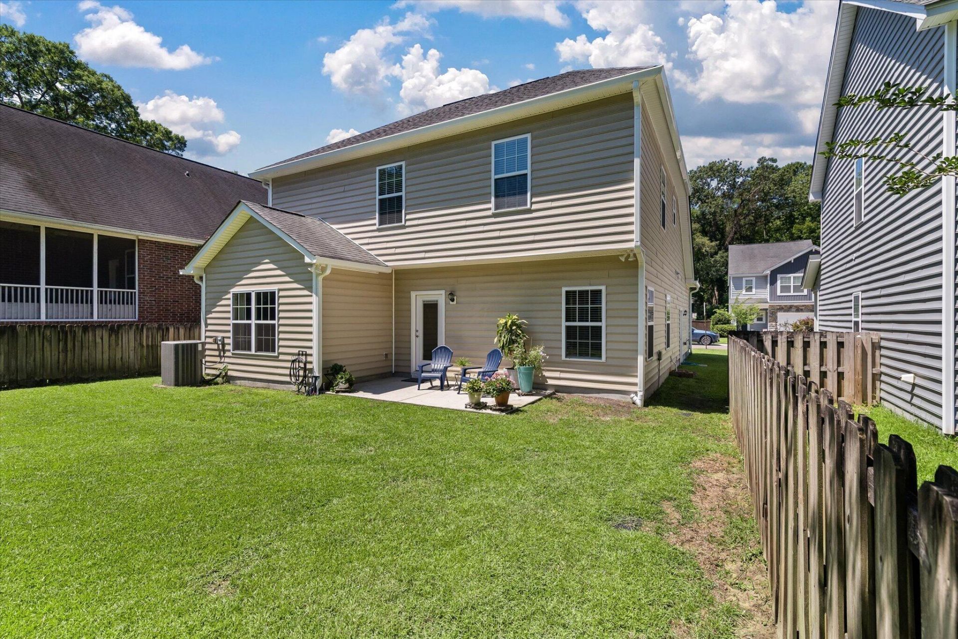 1904 Chestnut Oak Lane Photo 34