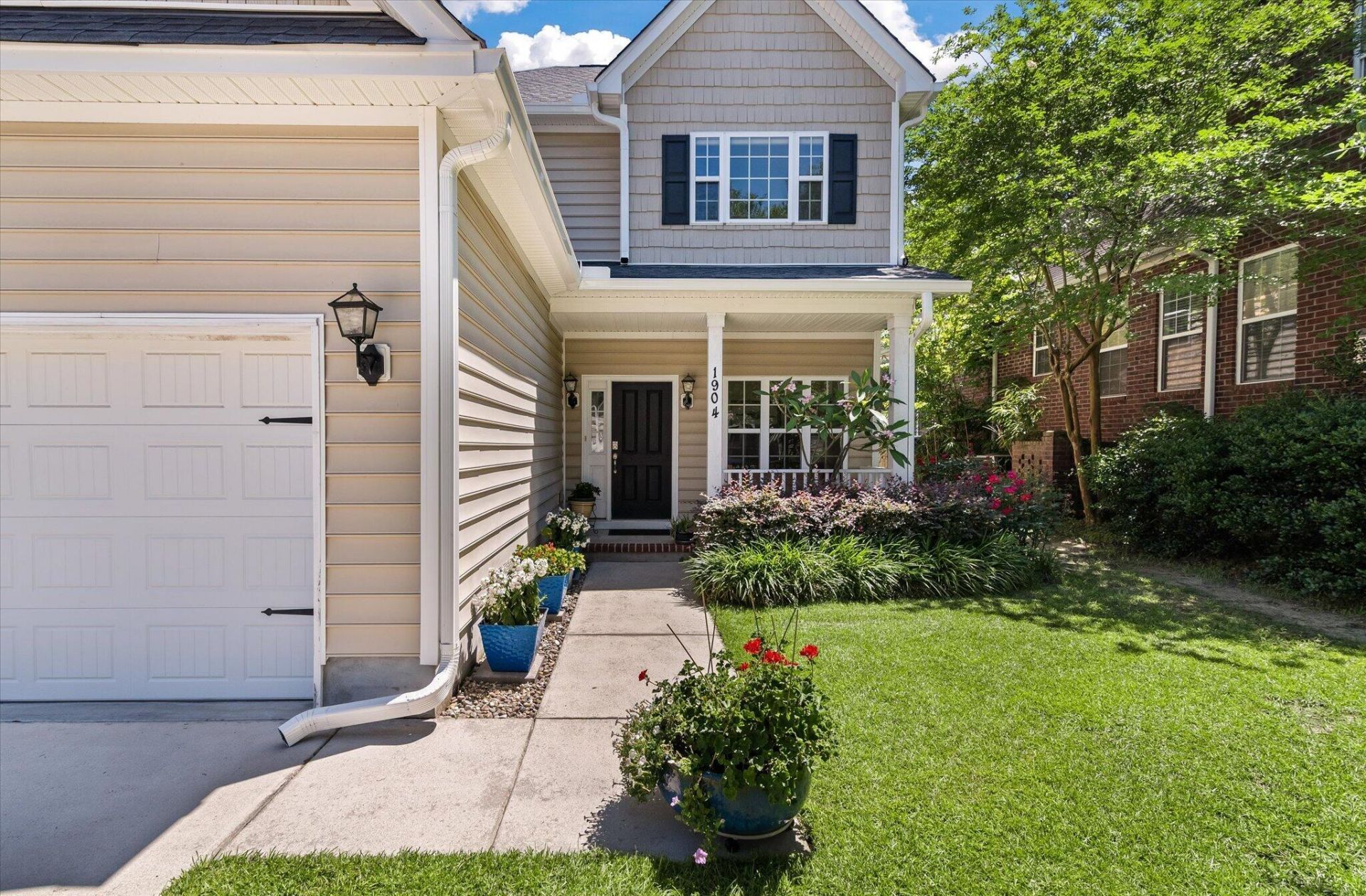1904 Chestnut Oak Lane Photo 38