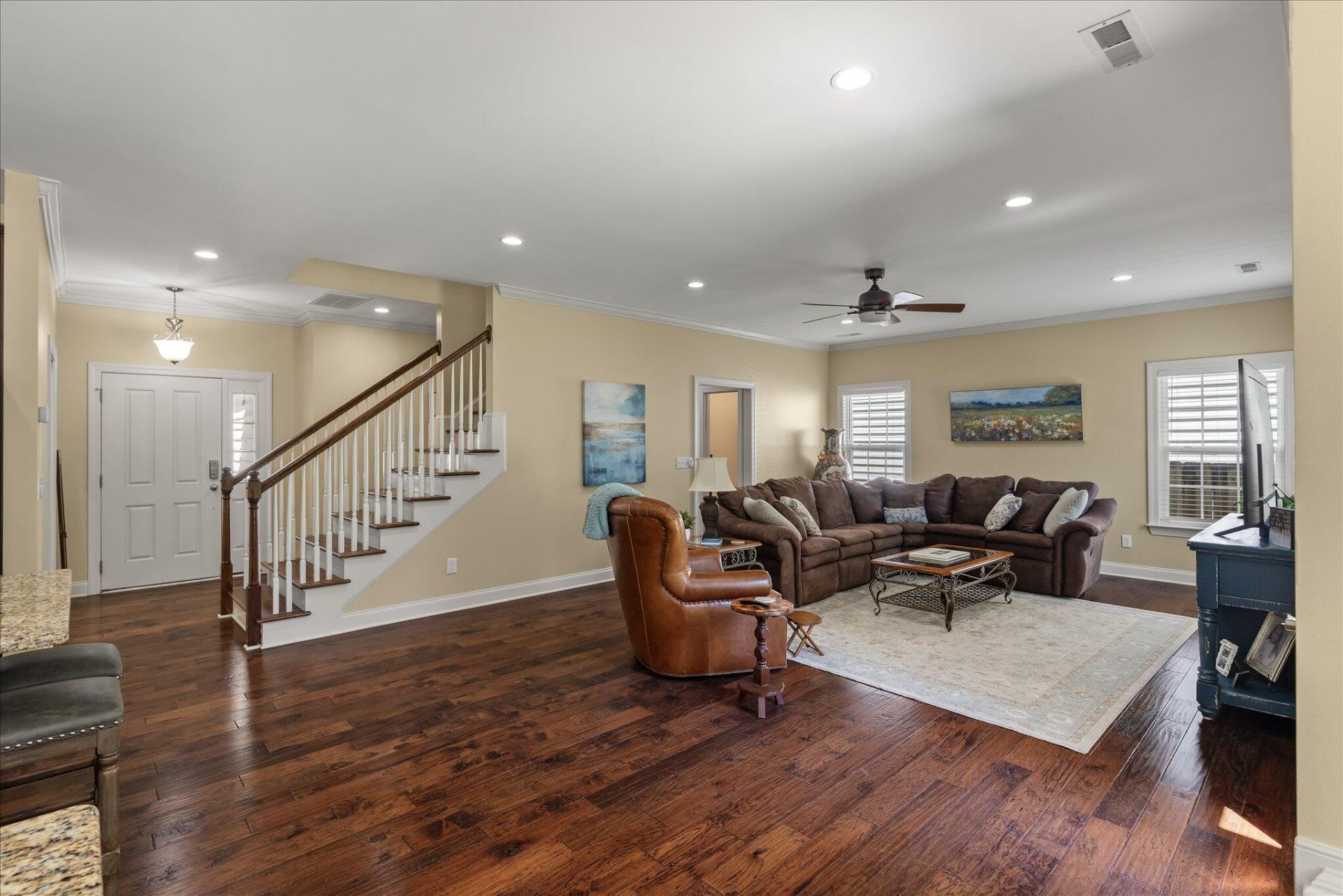 1904 Chestnut Oak Lane Photo 9
