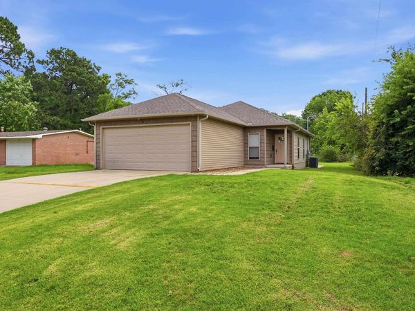 11 Brooklawn Drive, Little Rock, AR 72205