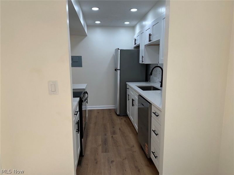 2222 Glouchester Drive, Unit 2222, Lyndhurst, OH 44124 Photo 7