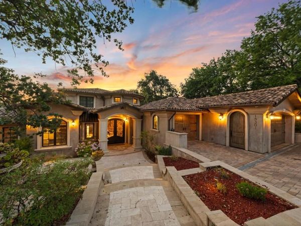 15301 Robin Anne Lane, Monte Sereno, CA 95030