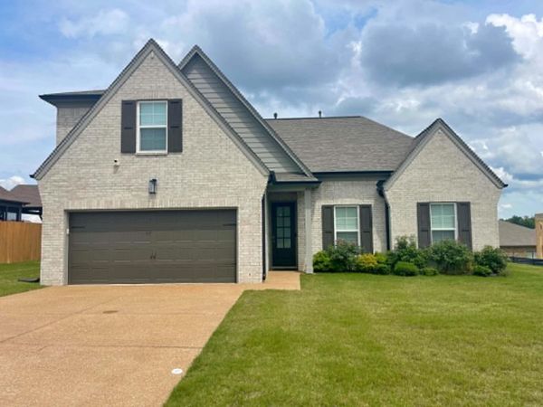 120 OAKLAND RIDGE CV, Oakland, TN 38060
