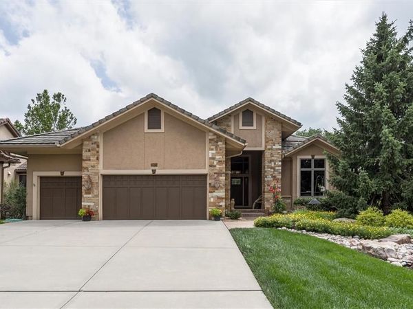 26675 W 100th Place, Olathe, KS 66061