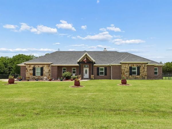 1351 Canales Trail, Farmersville, TX 75442