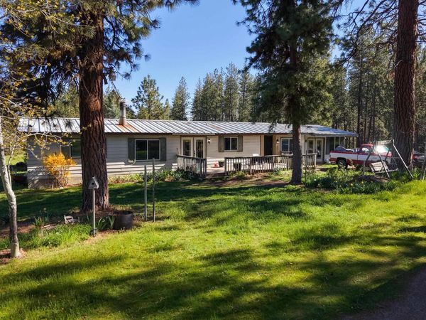 919 S Idaho Rd, Liberty Lake, WA 99019