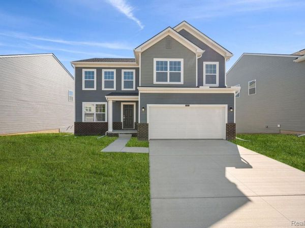 412 Hidden River W W, Holly Township, Mi 48442