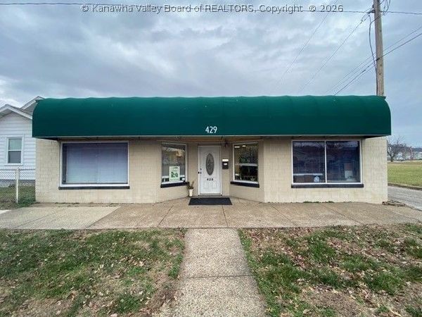 429 3rd Avenue, South Charleston, WV 25303