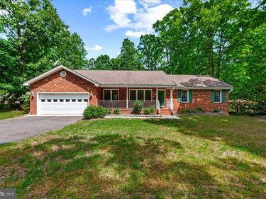 18084 HARDING DRIVE , BOWLING GREEN, VA 22427