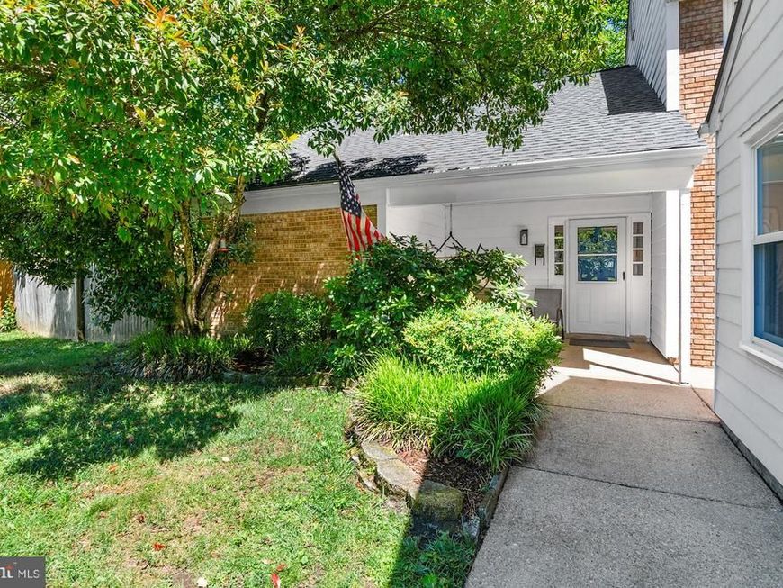 1801 E Regents Park Road, Crofton, MD 21114 Main Photo