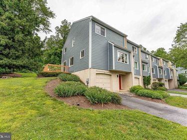 301 S POINT DRIVE, CHADDS FORD, PA 19317
