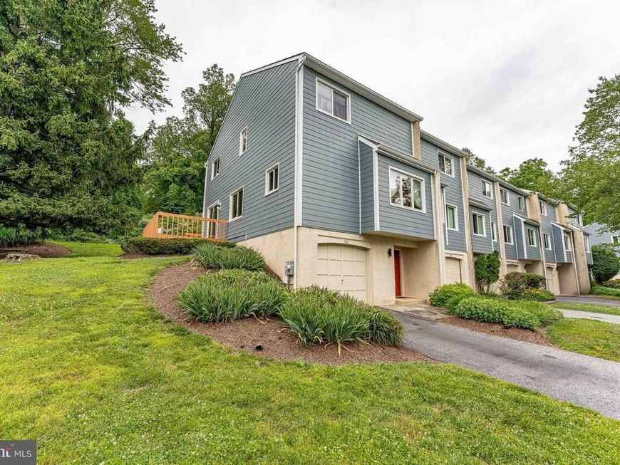 301 S Point Drive, Chadds Ford, PA 19317 Main Photo